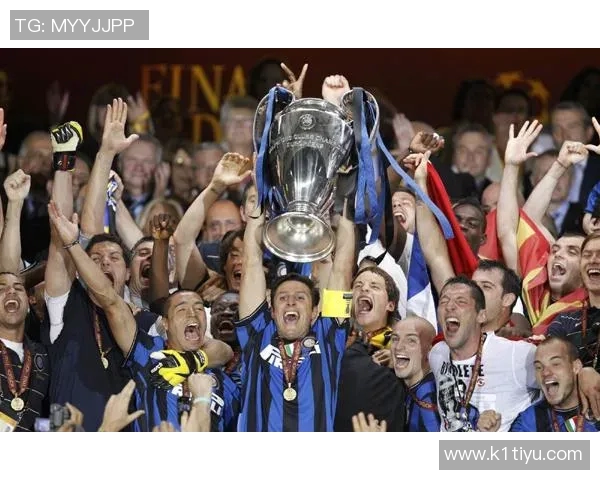 南京篮球队默契配合与欧冠足球战术的深度探讨与分析 南京篮球队默契配合与欧冠足球战术的深度探讨与分析