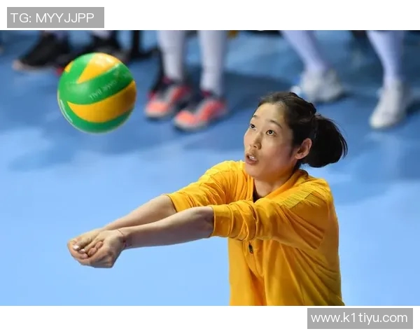 深圳排球队在大师赛中的节奏表现与欧冠足球的精彩对比分析 深圳排球队在大师赛中的节奏表现与欧冠足球的精彩对比分析