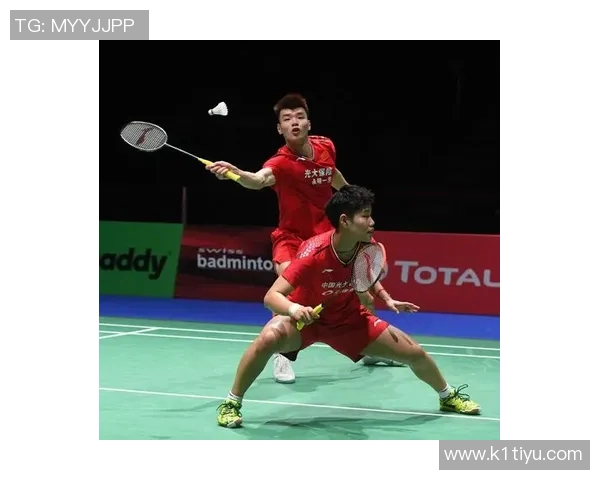 聚焦上海羽毛球队战术创新与对抗策略的深度分析与探讨 聚焦上海羽毛球队战术创新与对抗策略的深度分析与探讨